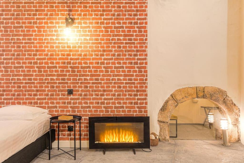 Industrial-style With Bathtub, Vieux-lyon * Lione
