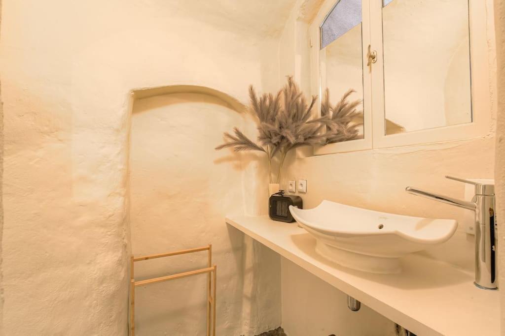 Industrial-style With Bathtub, Vieux-lyon Appartamento Lione